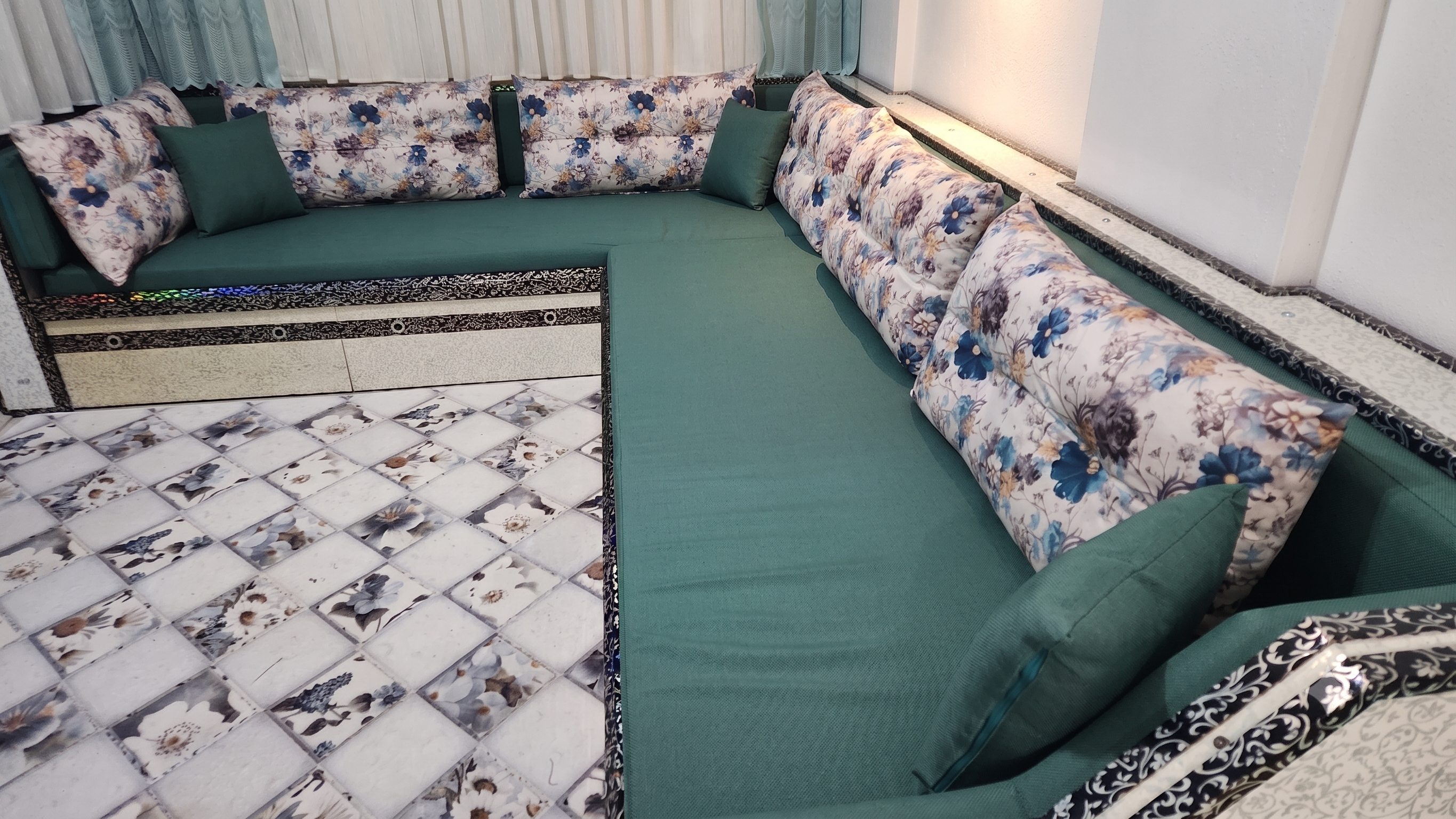 Özel Sipariş Balkon Sedir